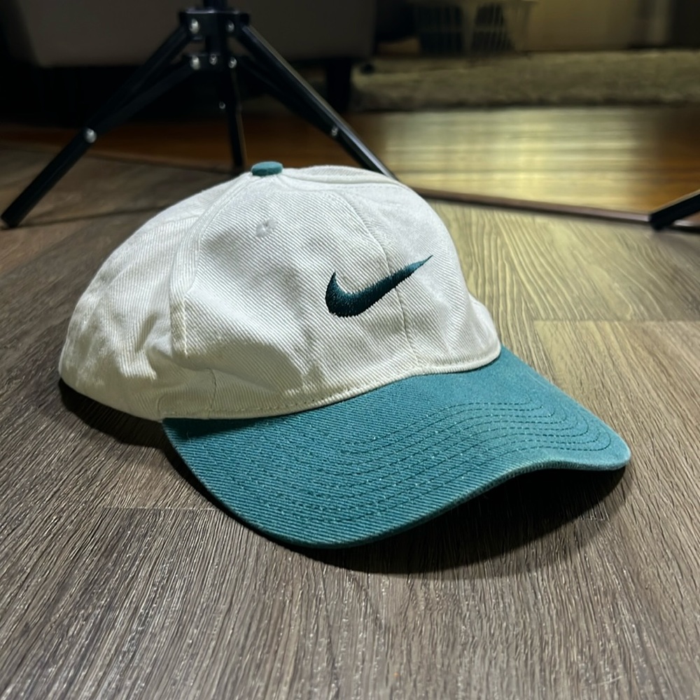 Vintage 90s Nike Swoosh Two Tone Cap